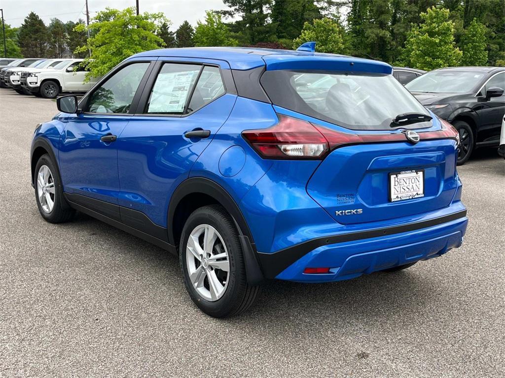 new 2025 Nissan Kicks car, priced at $22,685