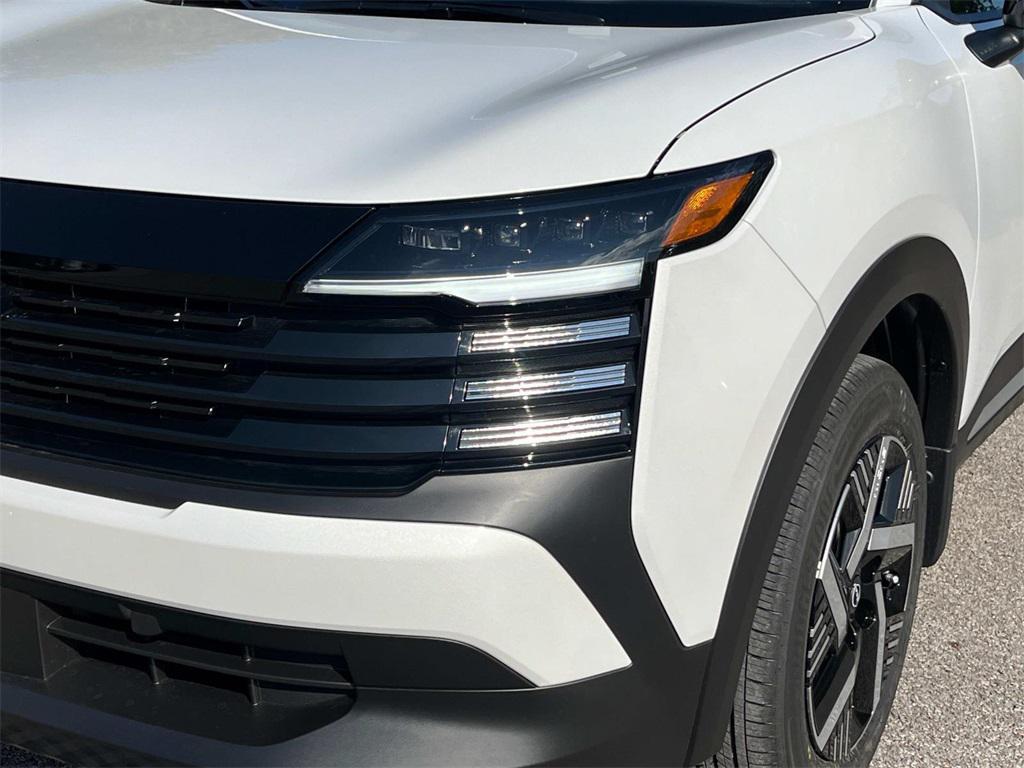 new 2026 Nissan Kicks car, priced at $27,659