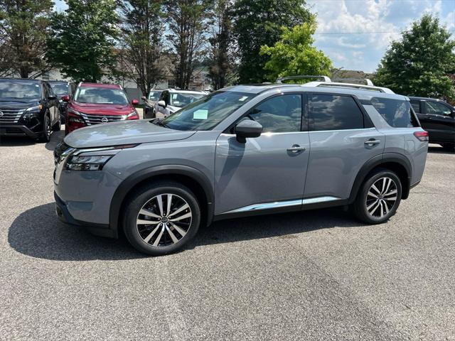 new 2025 Nissan Pathfinder car, priced at $48,894