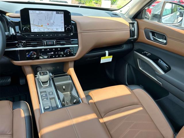new 2025 Nissan Pathfinder car, priced at $48,894