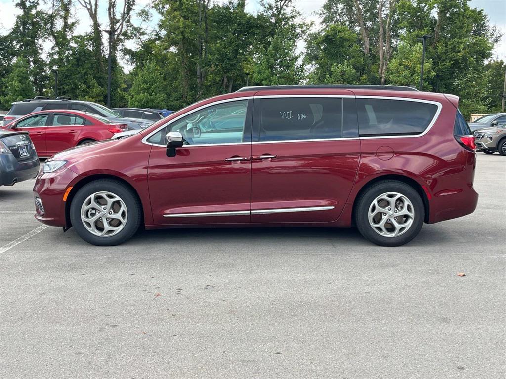 used 2023 Chrysler Pacifica car, priced at $28,000