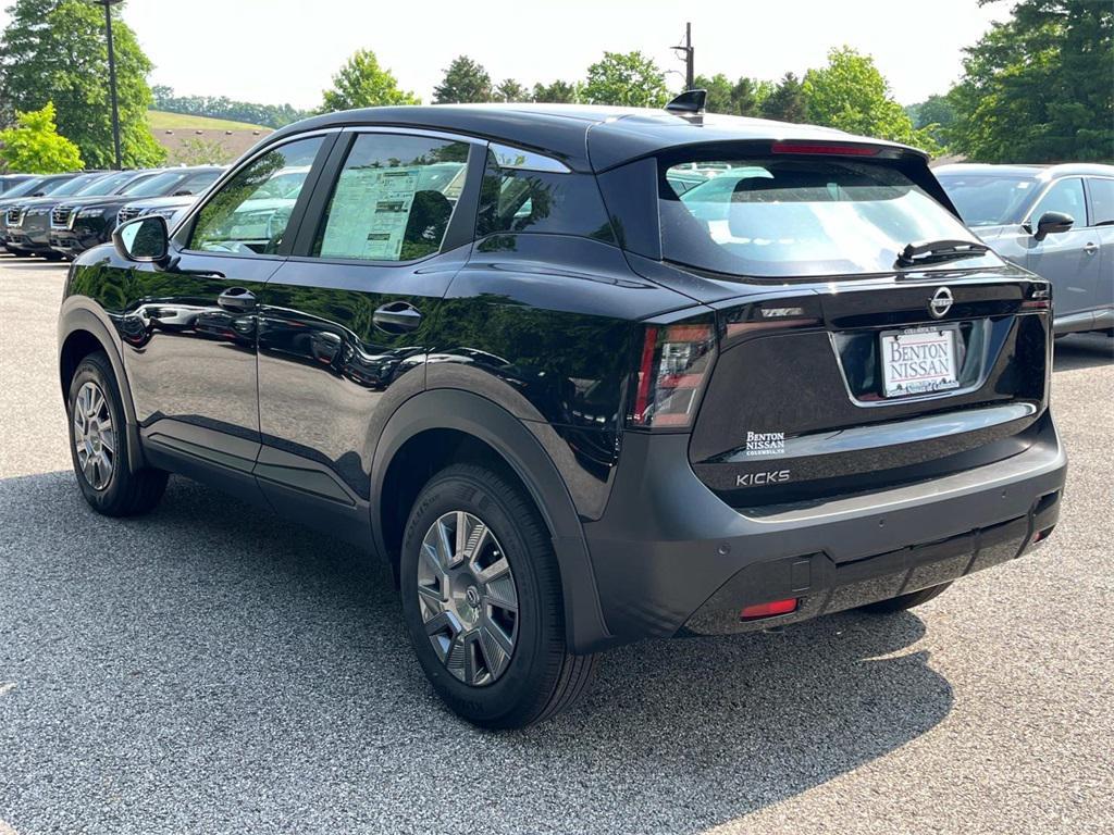 new 2025 Nissan Kicks car, priced at $22,573
