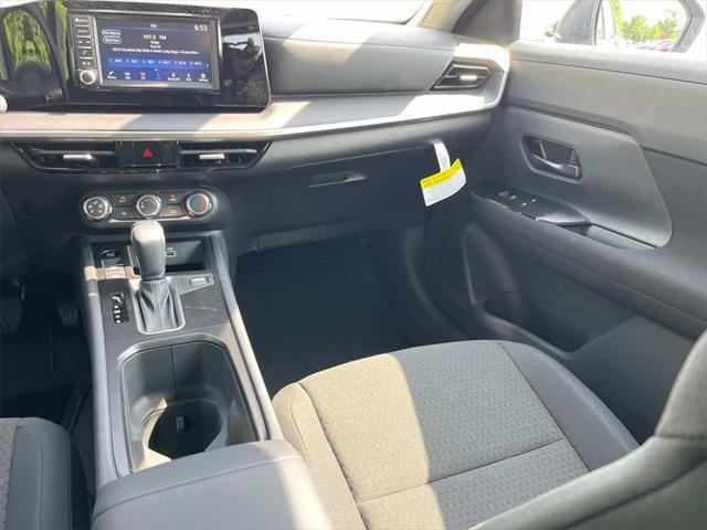 new 2025 Nissan Kicks car, priced at $23,173