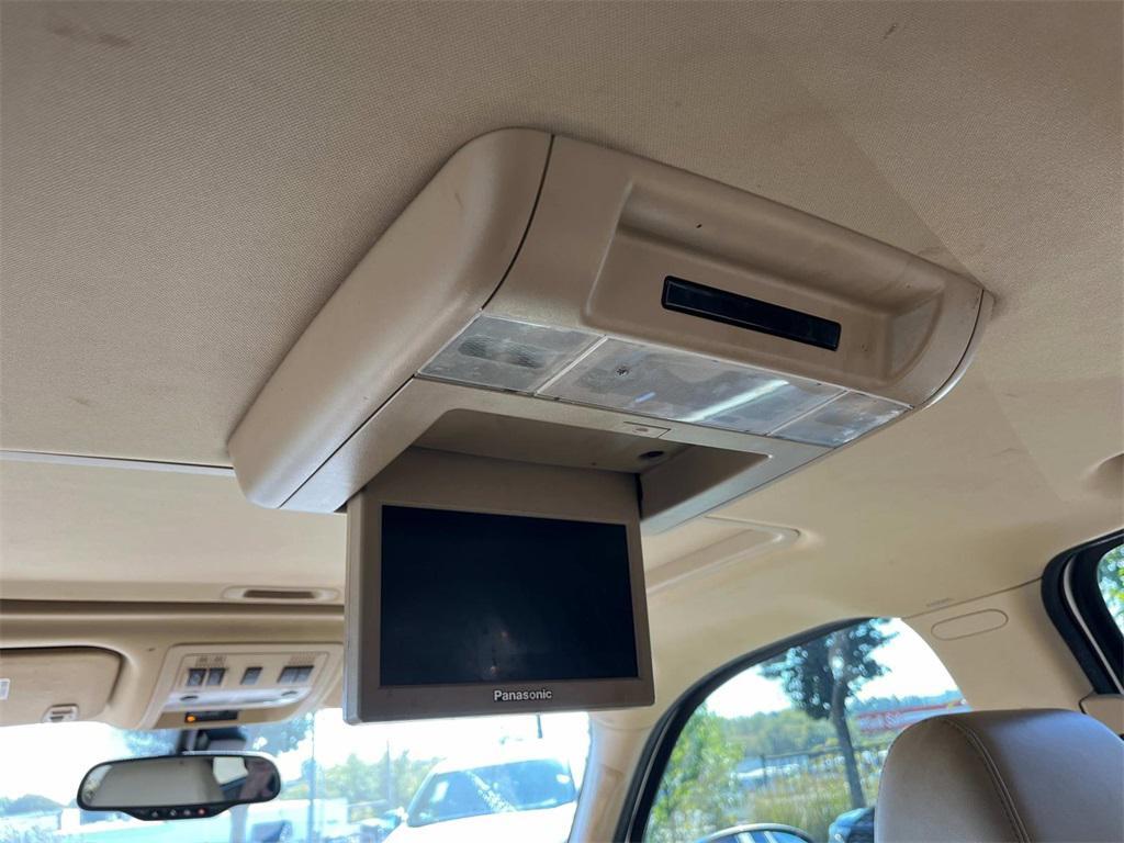 used 2009 Chevrolet Suburban car, priced at $8,971