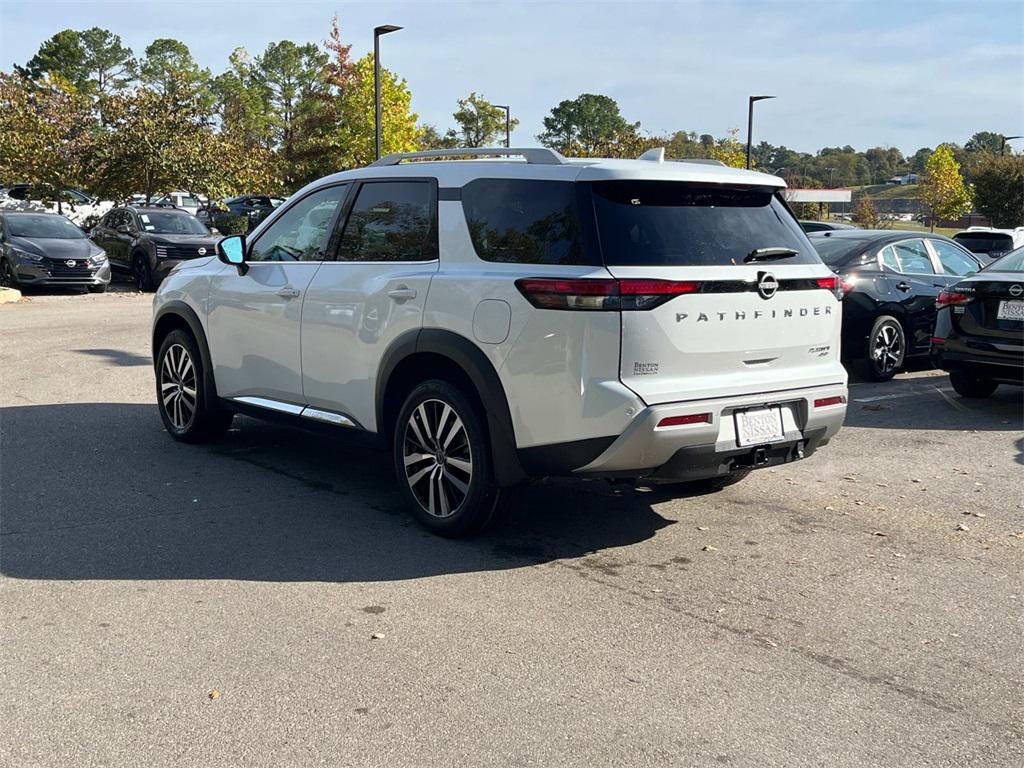 new 2025 Nissan Pathfinder car, priced at $41,291