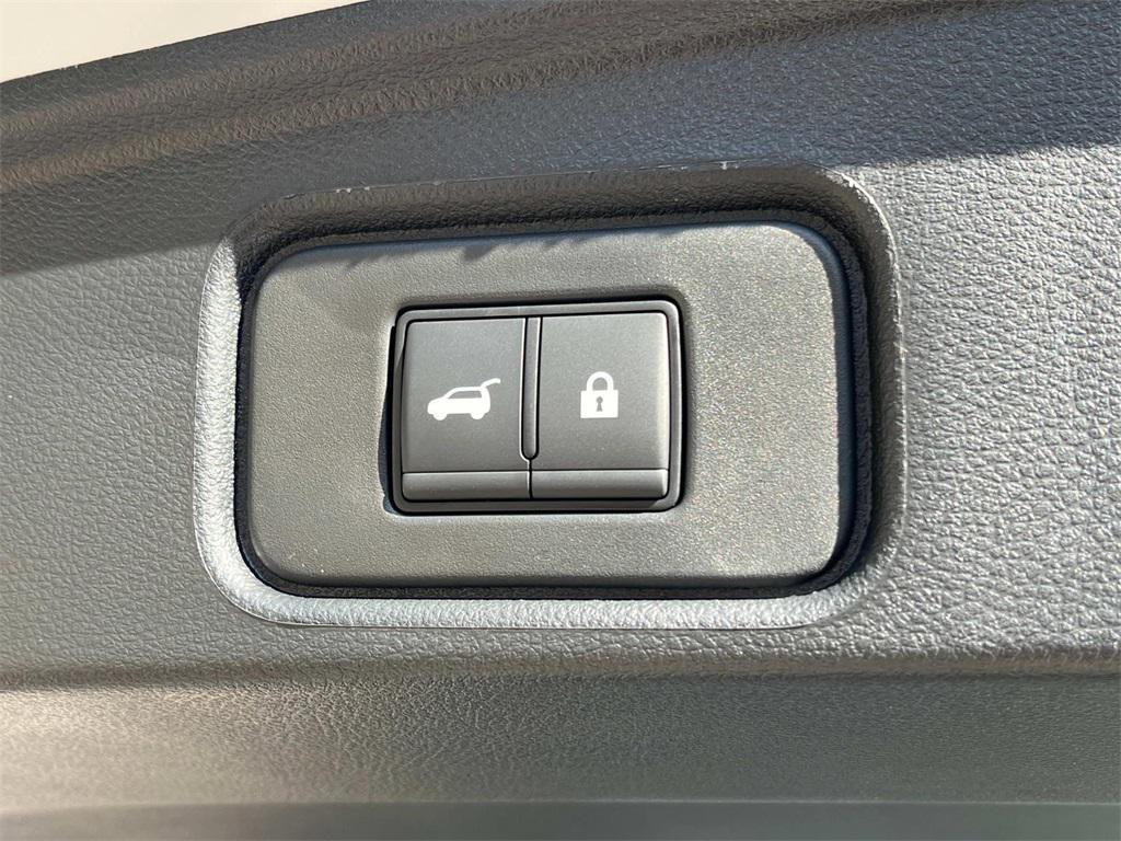 new 2025 Nissan Pathfinder car, priced at $41,291