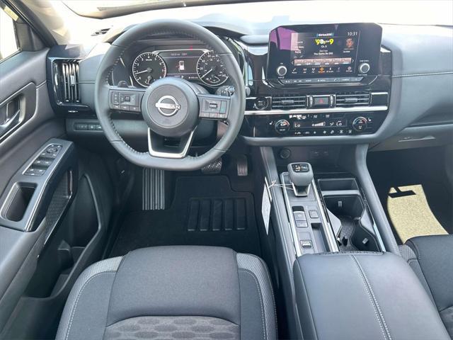 new 2025 Nissan Pathfinder car, priced at $38,368