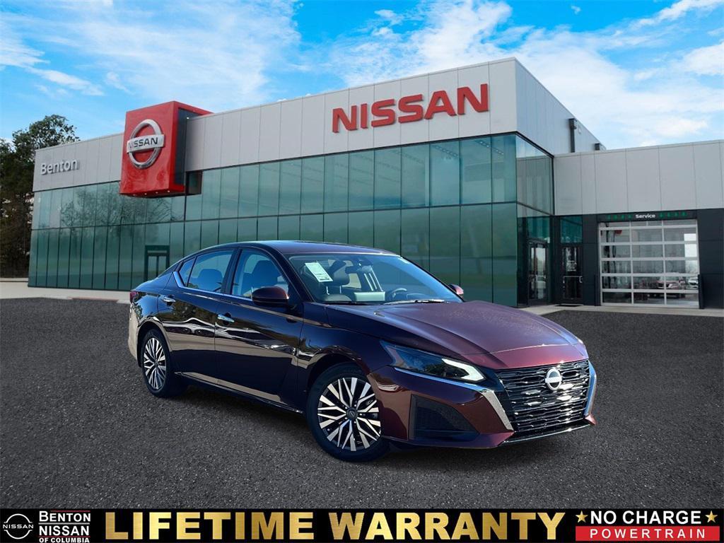 new 2025 Nissan Altima car, priced at $29,472