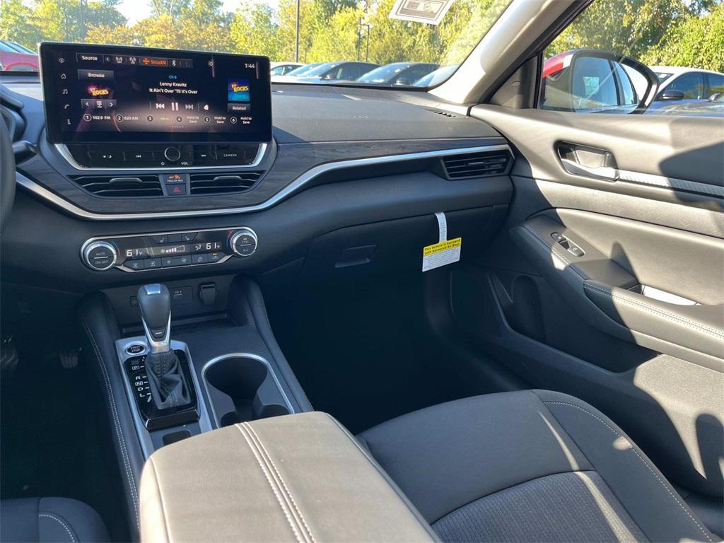 new 2025 Nissan Altima car, priced at $28,587