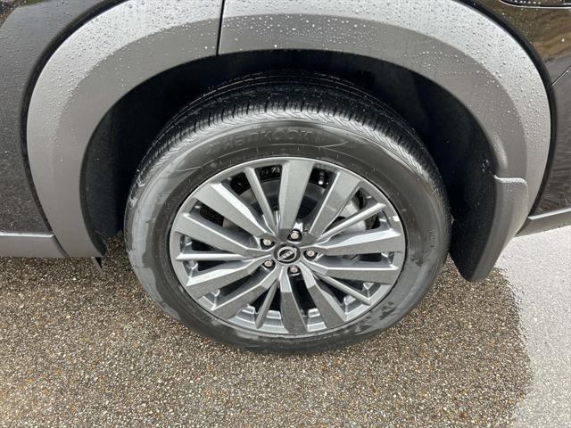new 2025 Nissan Pathfinder car, priced at $43,597