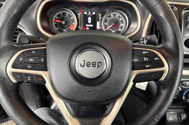 used 2014 Jeep Cherokee car, priced at $9,995