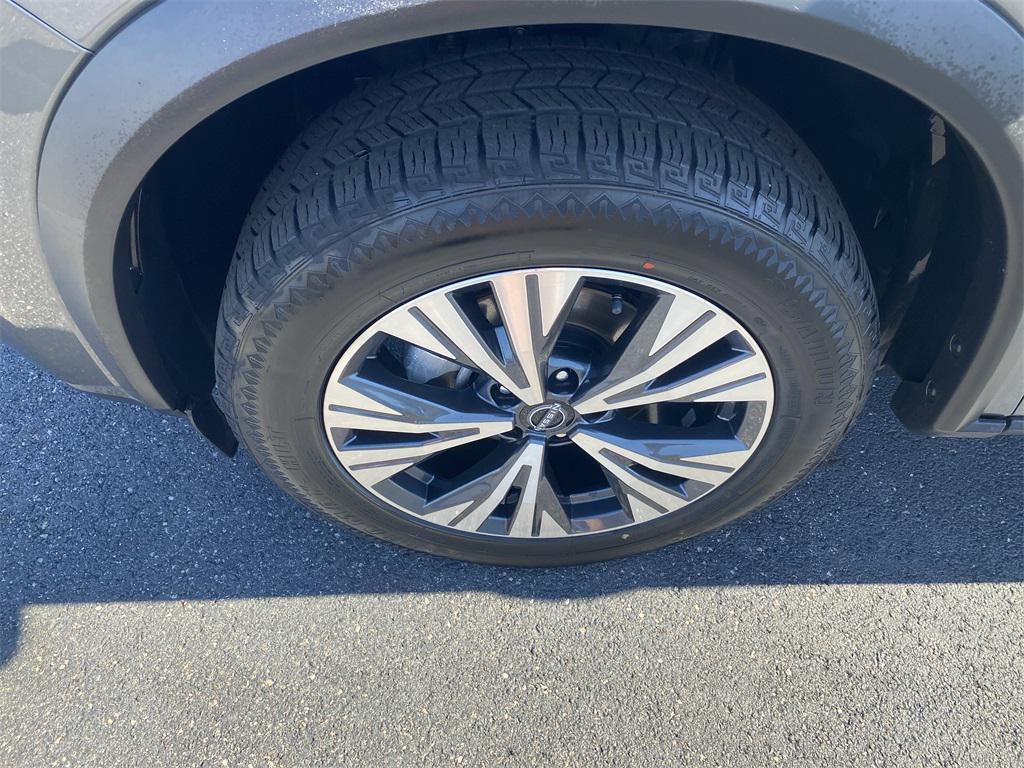 used 2023 Nissan Rogue car, priced at $22,509