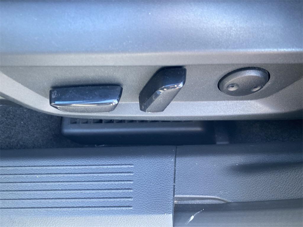 used 2023 Nissan Rogue car, priced at $22,509