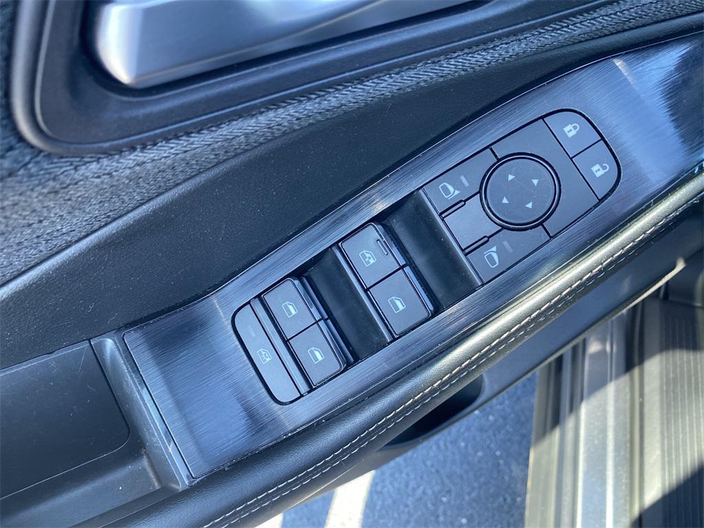 used 2023 Nissan Rogue car, priced at $22,509