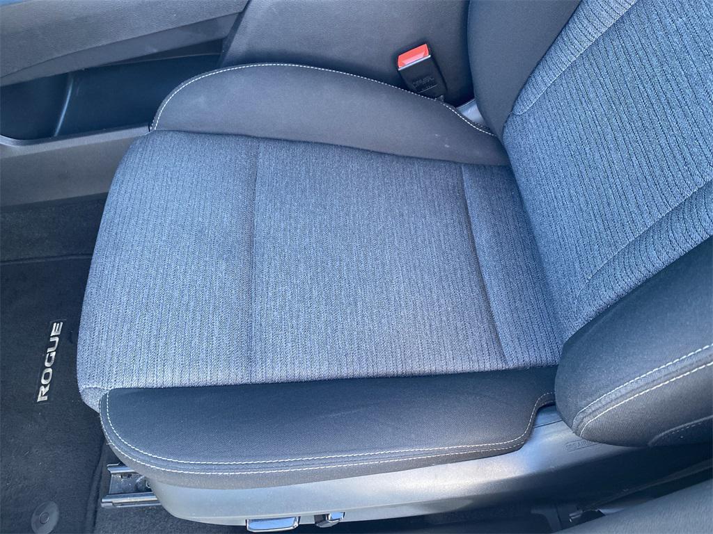 used 2023 Nissan Rogue car, priced at $22,509