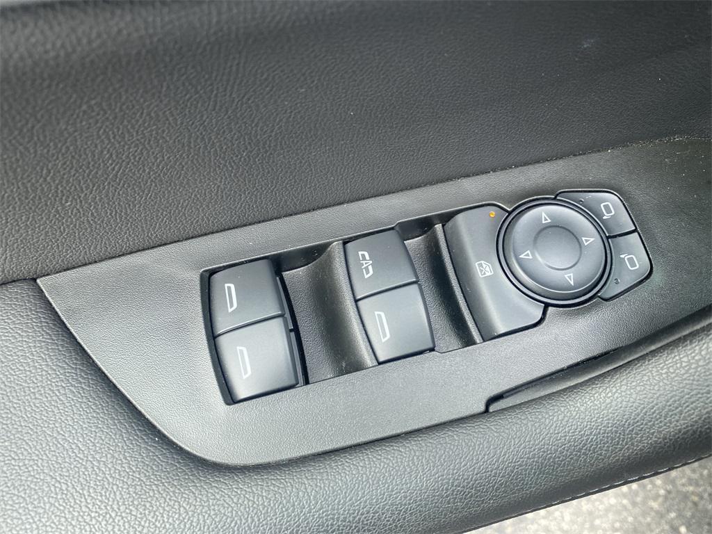 used 2021 Chevrolet Blazer car, priced at $21,112