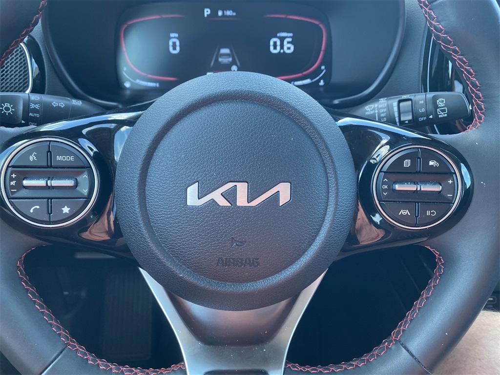 used 2025 Kia Soul car, priced at $21,989