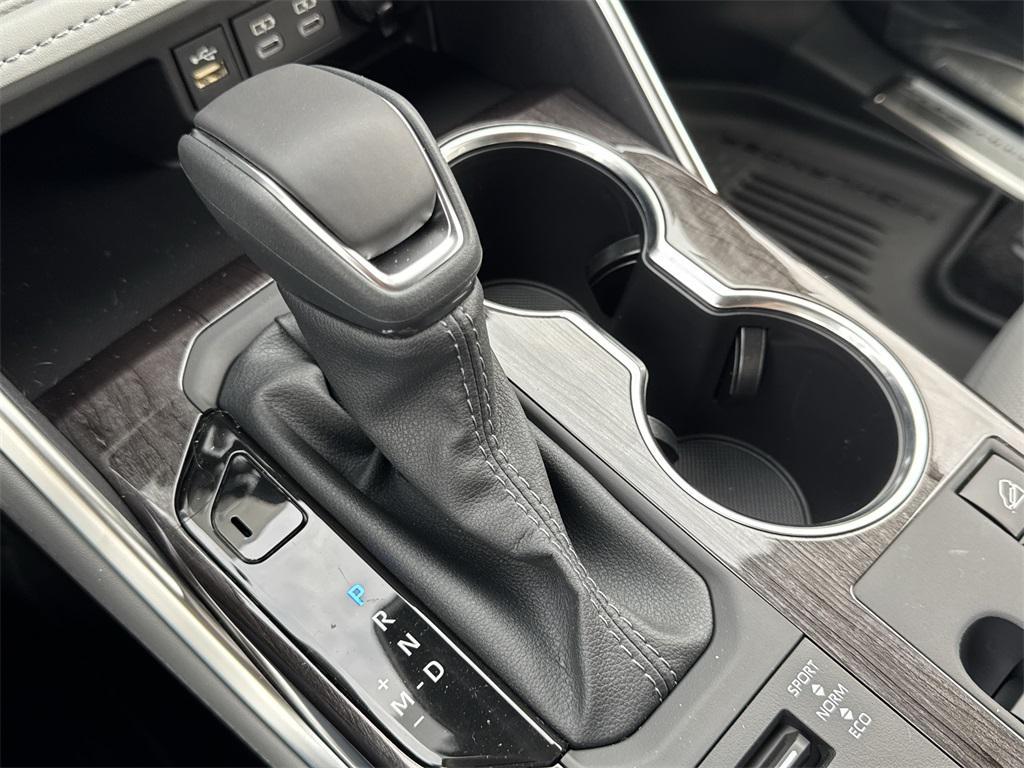 new 2026 Toyota Highlander car, priced at $54,602