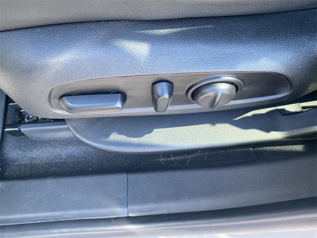 used 2021 Chevrolet Blazer car, priced at $26,423