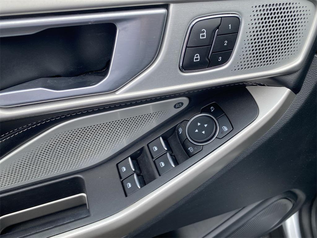 used 2023 Ford Explorer car, priced at $33,452