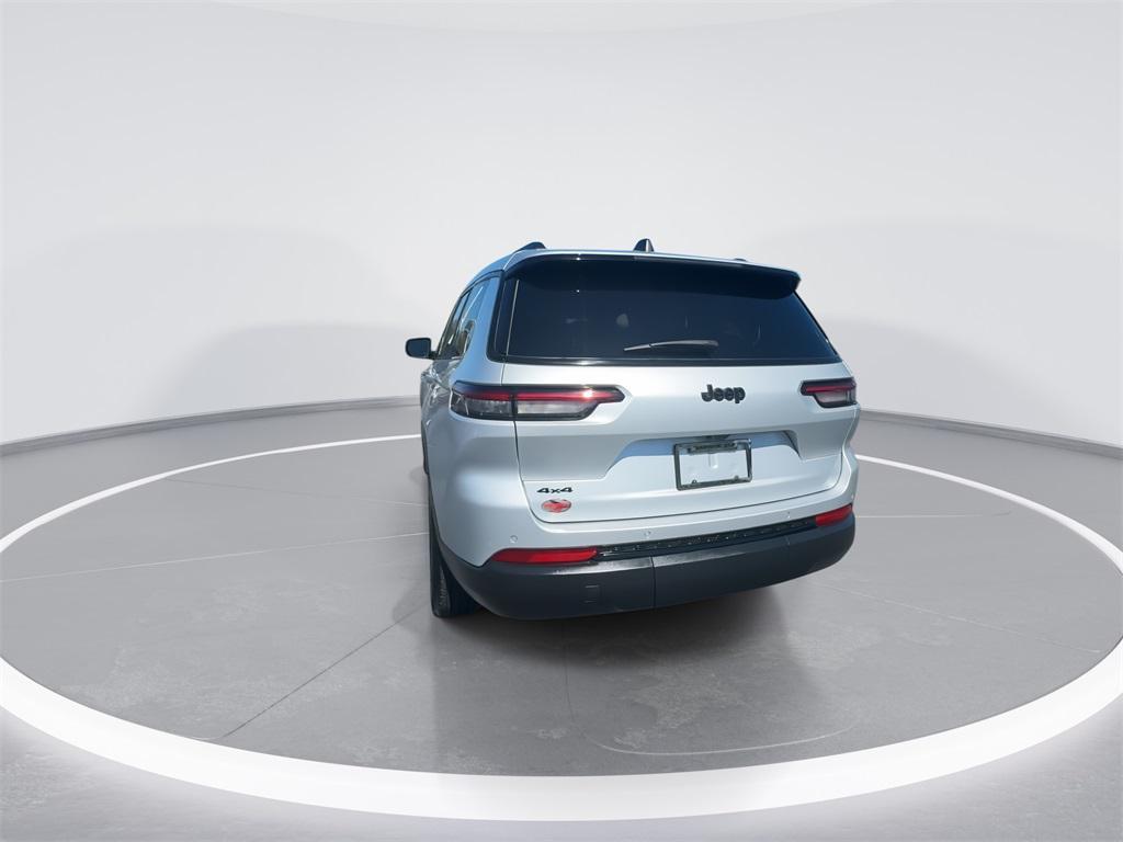 used 2024 Jeep Grand Cherokee L car, priced at $33,052