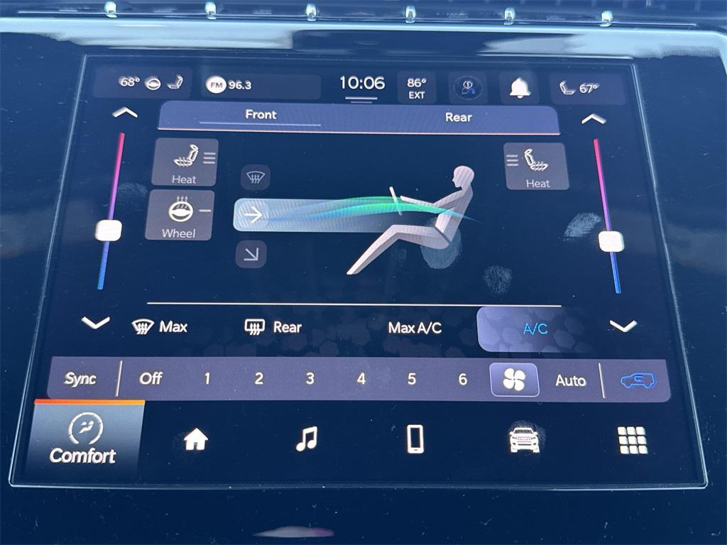 used 2024 Jeep Grand Cherokee L car, priced at $33,052