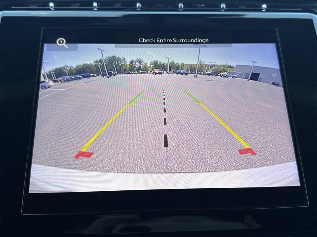 used 2024 Jeep Grand Cherokee L car, priced at $33,052