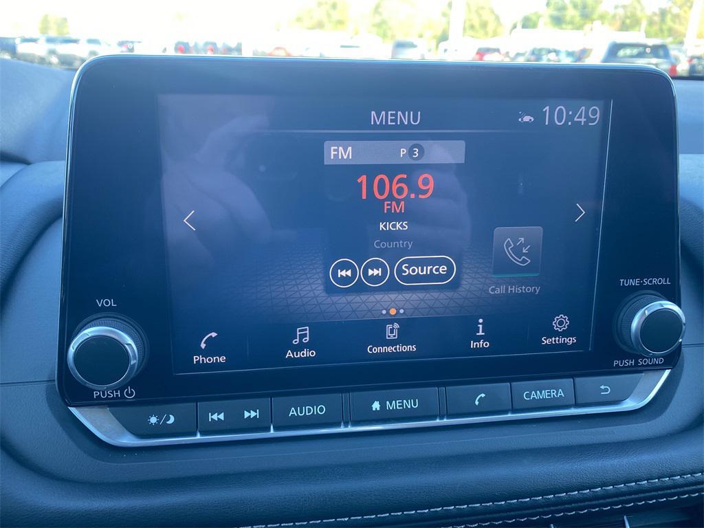 used 2021 Nissan Rogue car