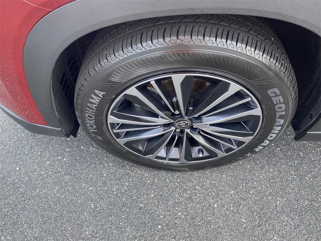 used 2024 Toyota Grand Highlander Hybrid car, priced at $53,418