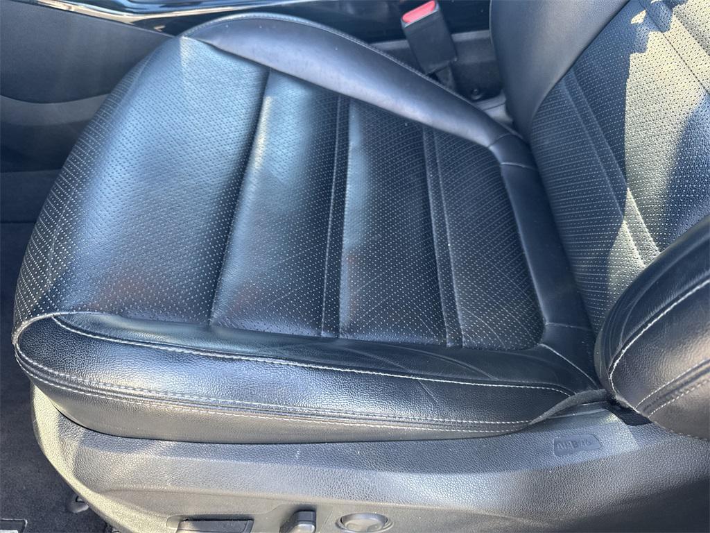 used 2019 Kia Sorento car, priced at $17,434