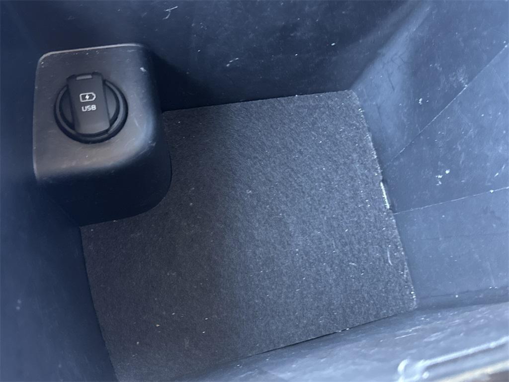 used 2019 Kia Sorento car, priced at $17,434