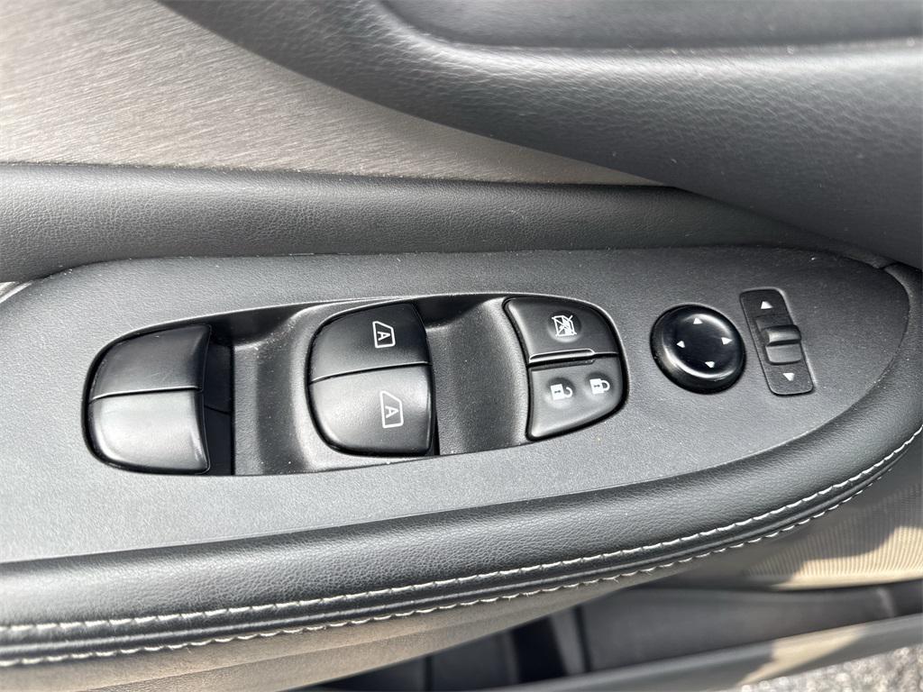 used 2023 Nissan Murano car, priced at $24,834