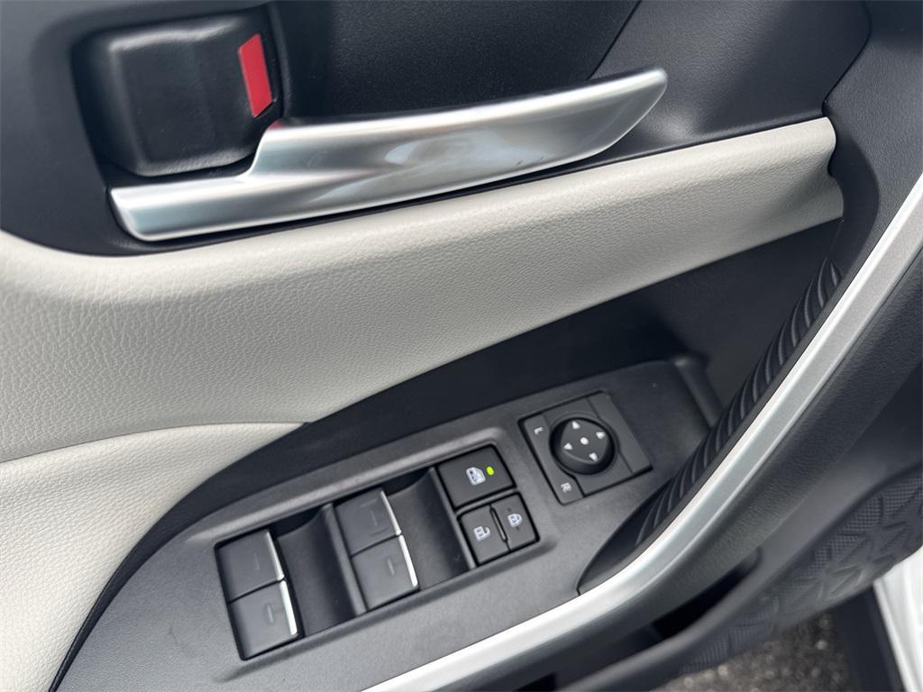 new 2025 Toyota RAV4 car, priced at $34,747