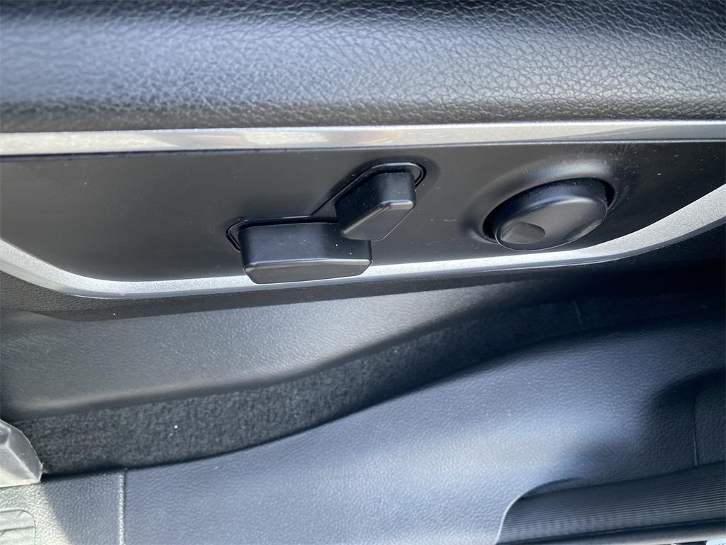 used 2023 Ram 1500 car, priced at $41,556