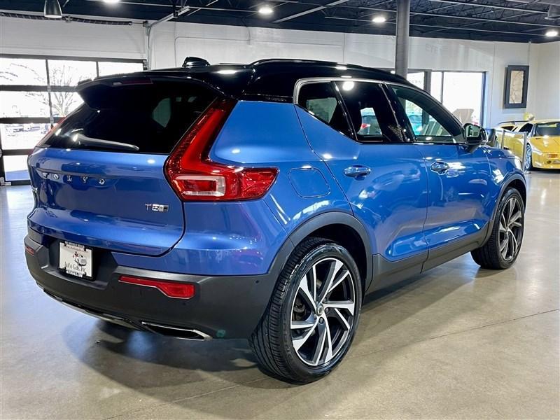 used 2019 Volvo XC40 car, priced at $25,995