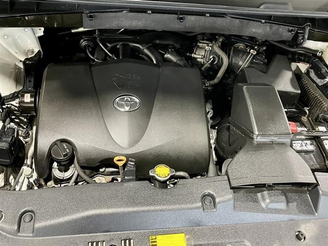 used 2017 Toyota Highlander car, priced at $22,995