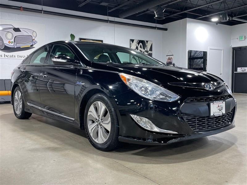 used 2015 Hyundai Sonata Hybrid car, priced at $7,995