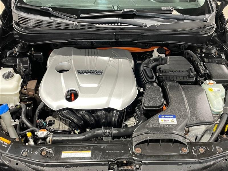 used 2015 Hyundai Sonata Hybrid car, priced at $7,995