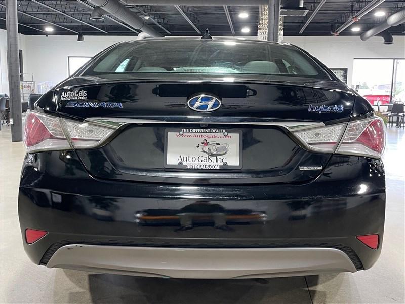 used 2015 Hyundai Sonata Hybrid car, priced at $7,995