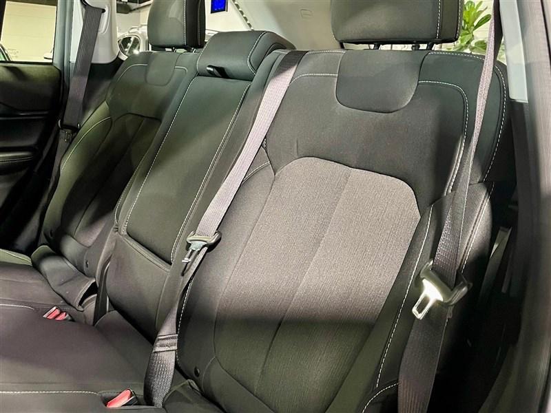 used 2023 Jeep Grand Cherokee car, priced at $27,795