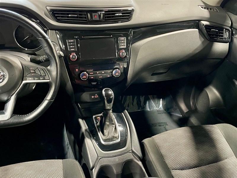 used 2021 Nissan Rogue Sport car, priced at $23,995