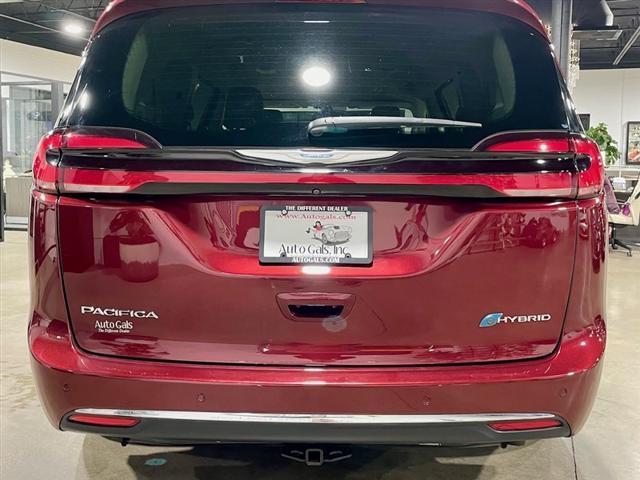 used 2021 Chrysler Pacifica Hybrid car