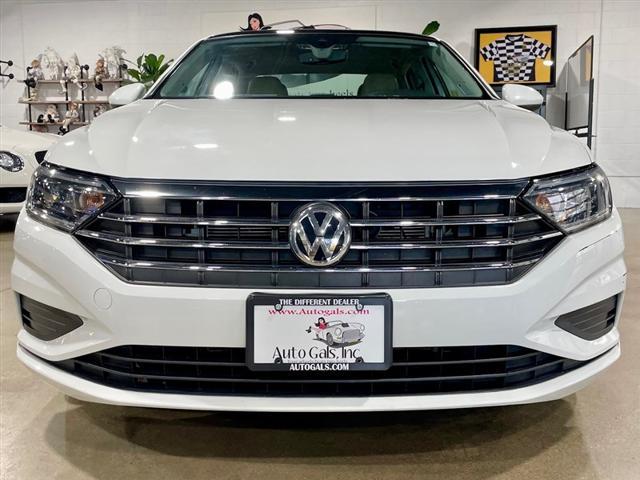 used 2021 Volkswagen Jetta car