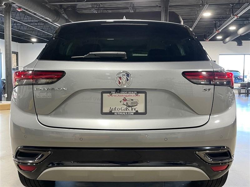 used 2023 Buick Envision car, priced at $24,995