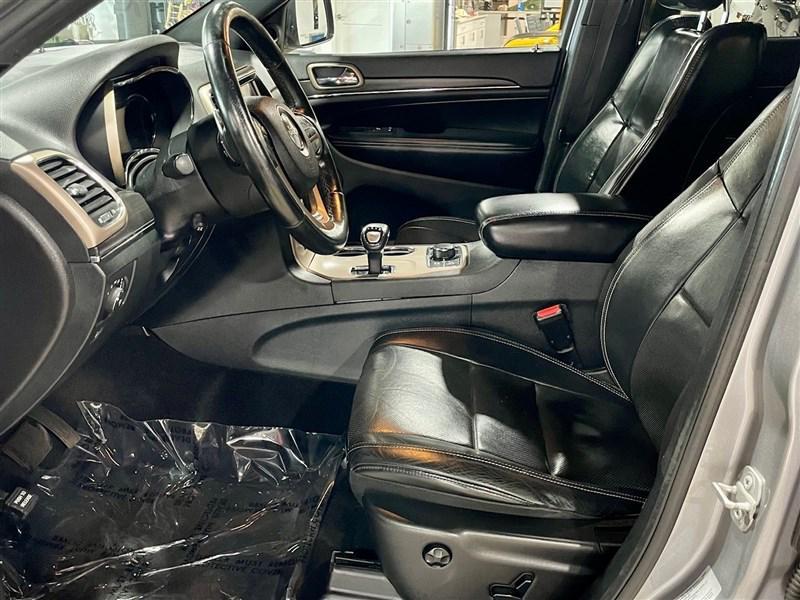 used 2015 Jeep Grand Cherokee car, priced at $11,595