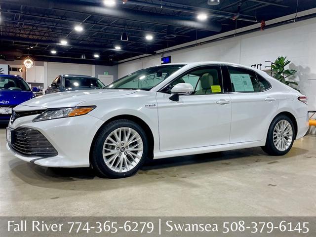 used 2018 Toyota Camry Hybrid car, priced at $19,995