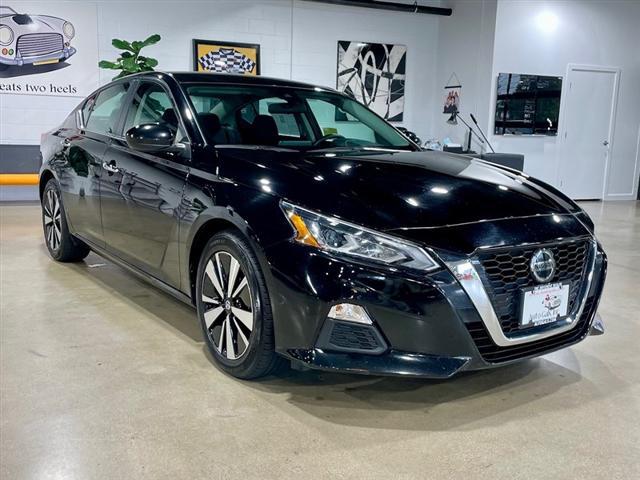 used 2022 Nissan Altima car, priced at $21,995