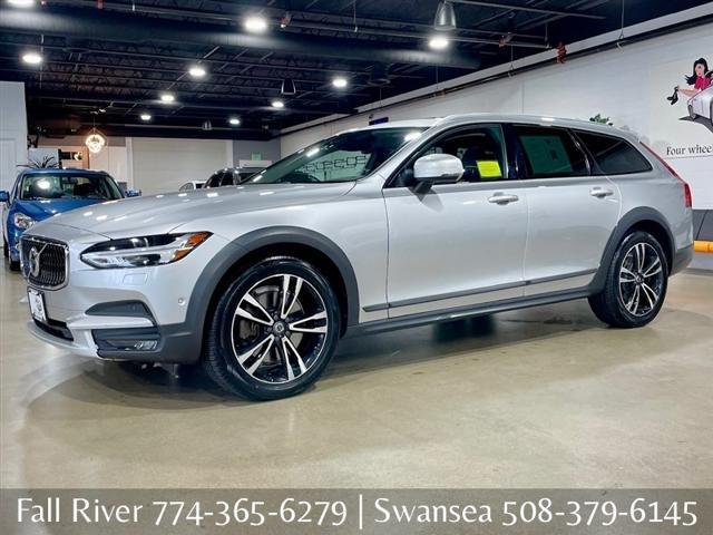 used 2018 Volvo V90 Cross Country car, priced at $23,995