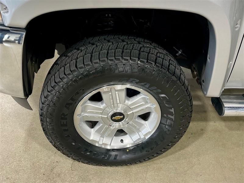used 2013 Chevrolet Silverado 1500 car, priced at $17,995