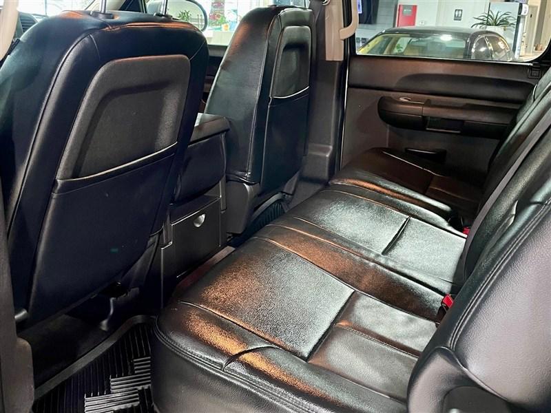 used 2013 Chevrolet Silverado 1500 car, priced at $17,995